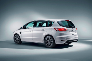 2016030110_Ford_SMax_Vignale_Geneva16