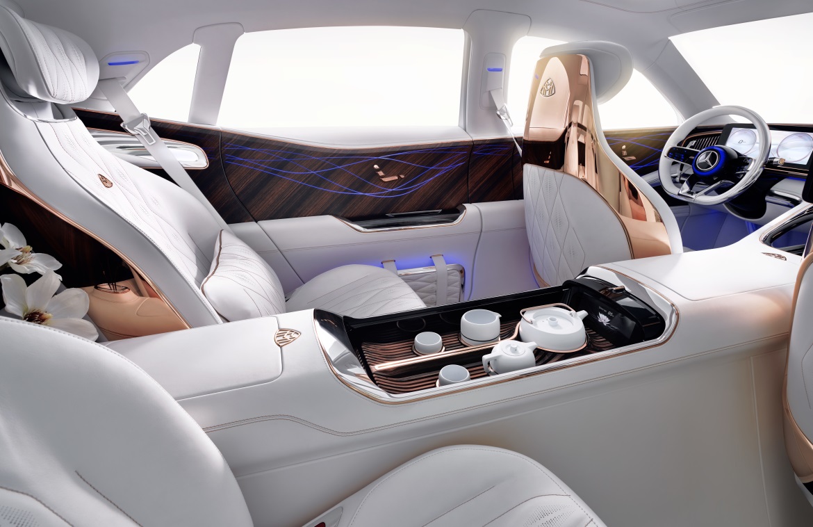 MERCEDES-MAYBACH ULTIMATE LUXURY