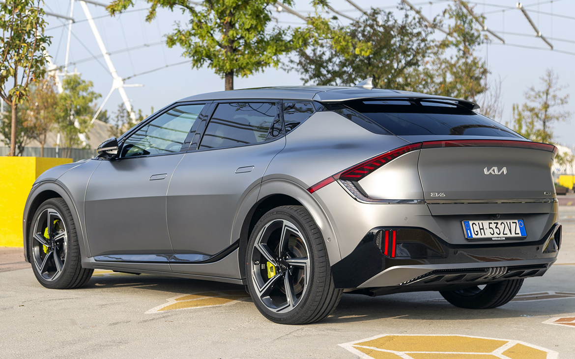 KIA'S FUTURE BEYOND THE EV6 GT - Auto&Design