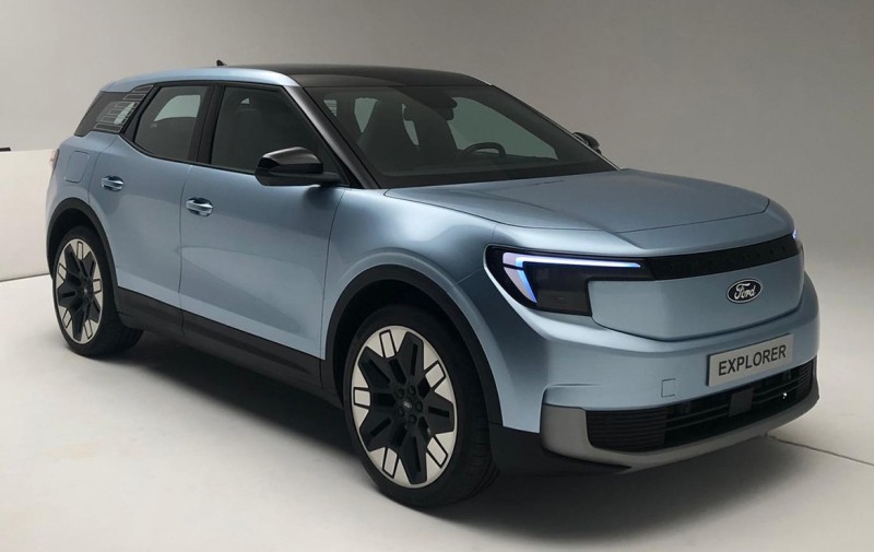 FORD EXPLORER, NUOVA ERA ELETTRICA Auto&Design