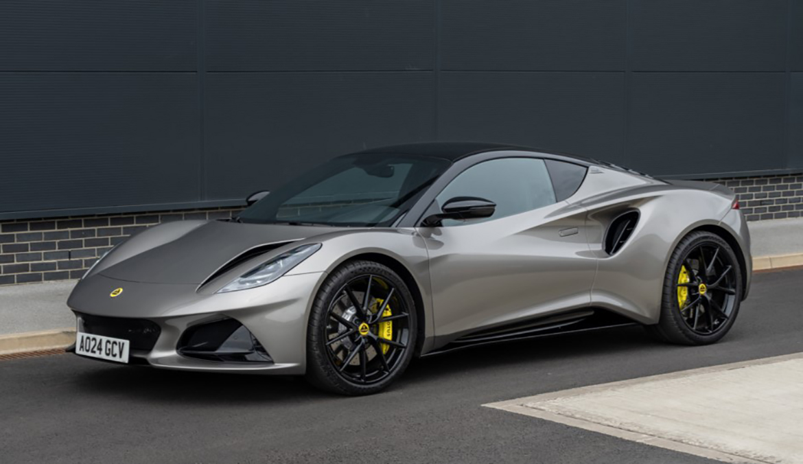 LOTUS EMIRA, THE ENGLISH SPORTS CAR BECOMES COMFORTABLE - Auto&Design