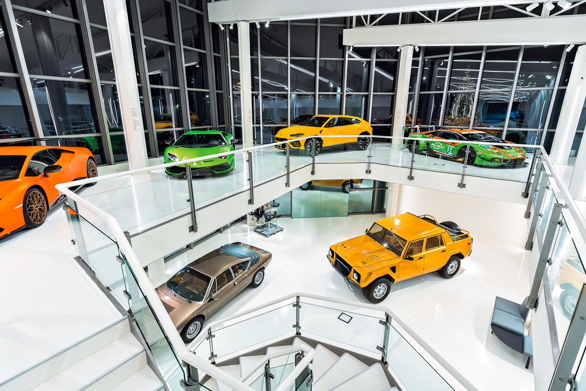 Museo Book review - Automobili Lamborghini